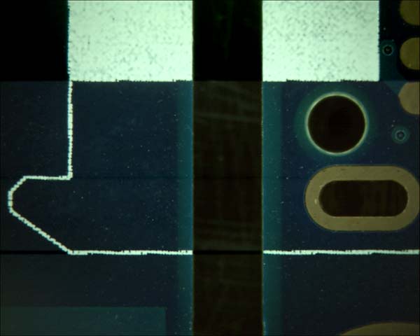 圖森拍攝電路板